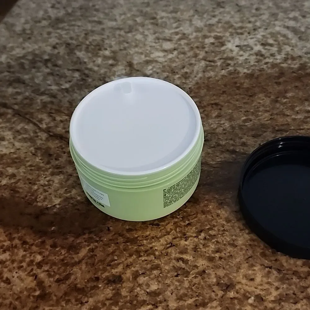 Brand new Maria Nila hair repair masque